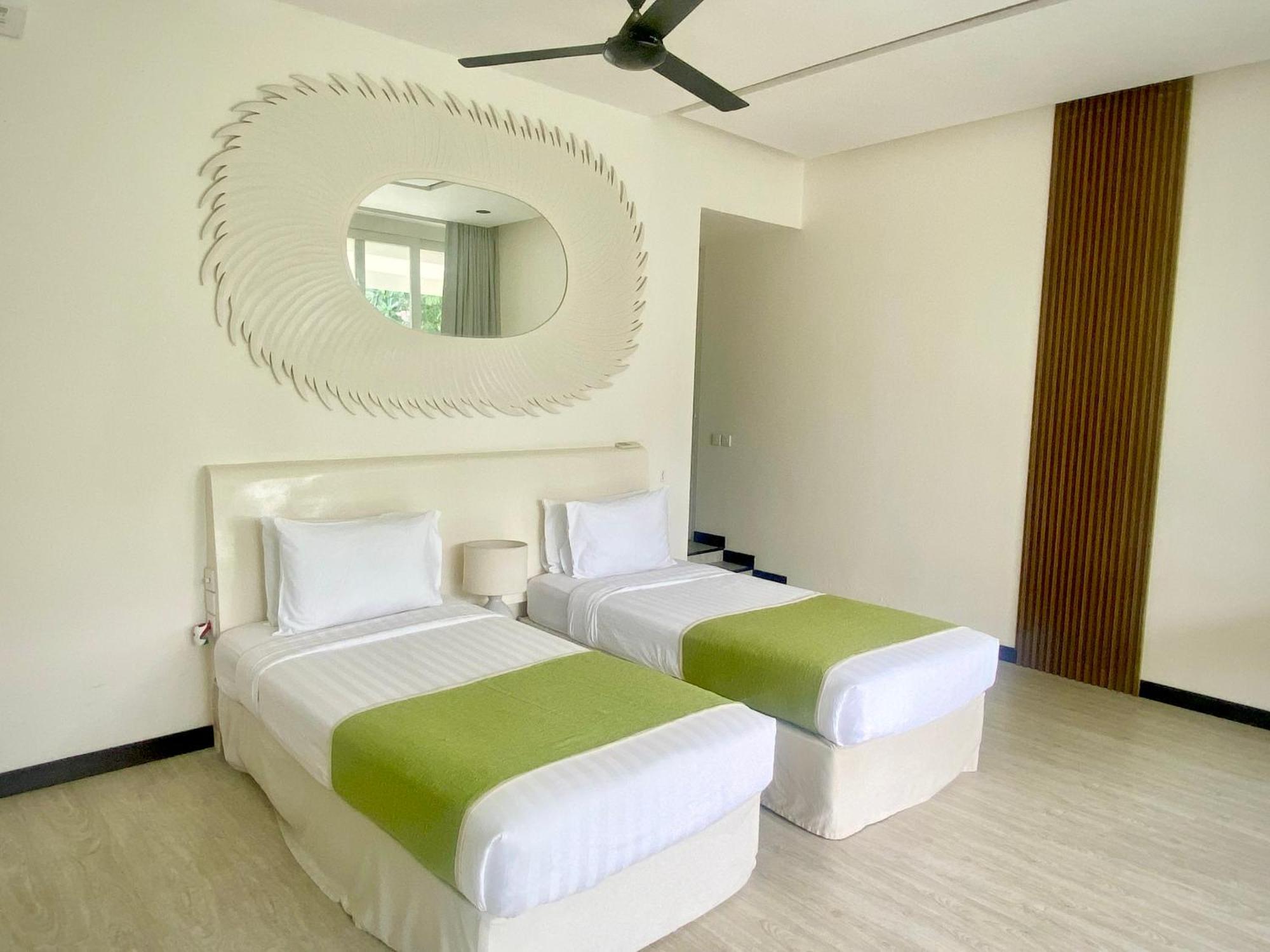 Eden The Residence At The Sea Seminyak Екстер'єр фото